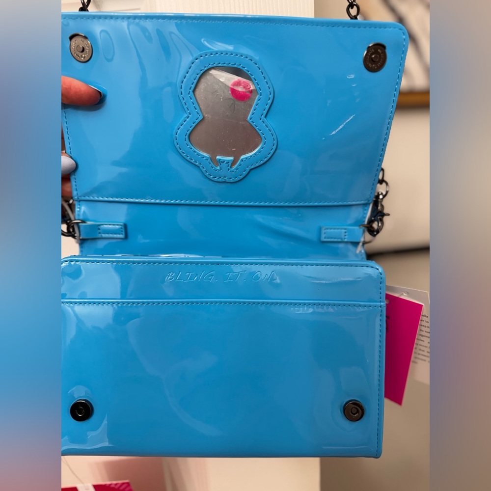 NWT🩵Betsey Johnson x Ring Pop Blue Limited Edition Convertible•Clutch/Crossbody - Picture 6 of 10